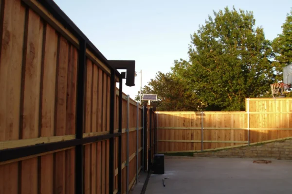 DUAL-METAL-FRAMED-GATES-slide-1