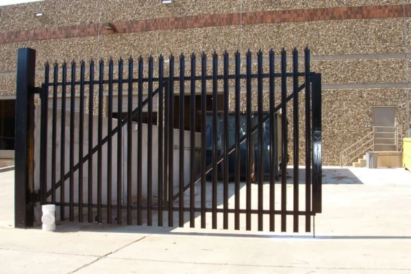INDUSTRIAL-GATE-slide-3