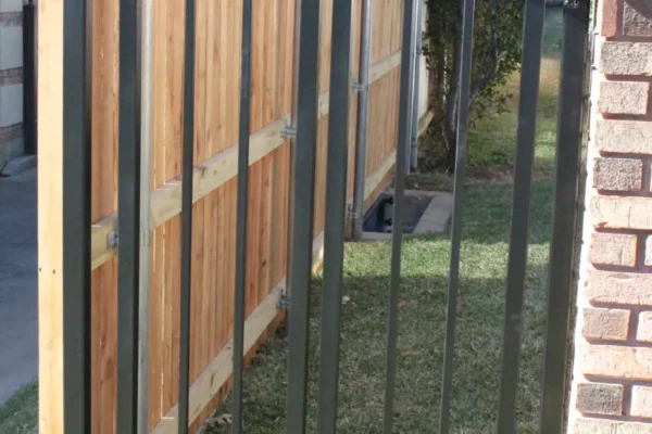 SMOOTHTOP-IRON-WALK-GATE-pic-4