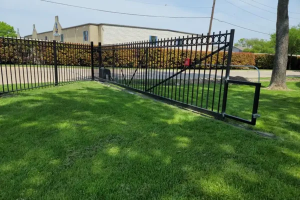 commercial slide gate banner